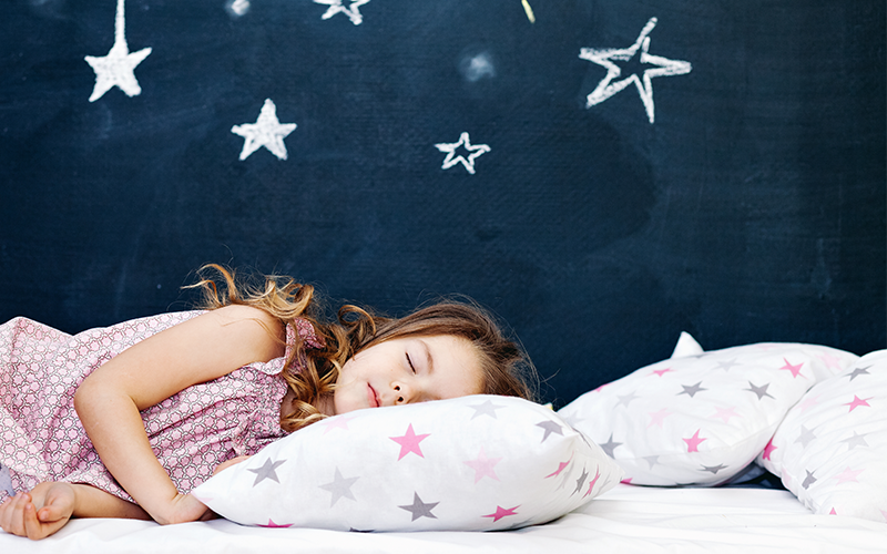 Comment reprendre un bon rythme de sommeil pour la rentrée scolaire ?